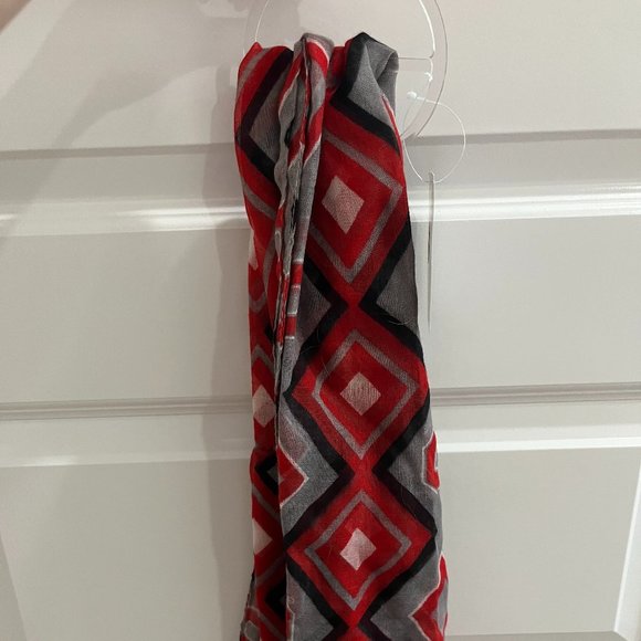 Ohio State Scarf - Picture 1 of 4